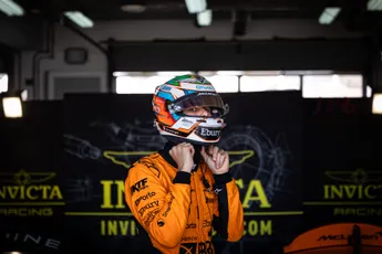 Bortoleto bijna sprakeloos door Verstappen: 'Max, wat kan ik zeggen?'