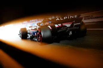Renault afgebrand door voormalige baas: 'Ze begrijpen niks van de autosport'
