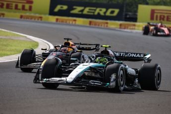 Race-incident tussen Verstappen en Hamilton onoverkomelijk: 'Vechten allebei onder de gordel'