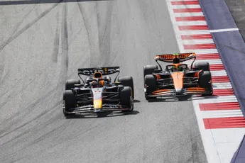 F1-analist corrigeert zijn collega: 'Geen fout, maar een berekende actie van Verstappen'