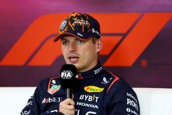 F1-journalisten loven 'ongelooflijk slimme' Verstappen: 'Dit is zijn beste seizoen in F1'