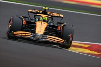 Norris zelfkritisch en wijst naar Verstappen: 'Red Bull heeft duidelijk de snelste auto'