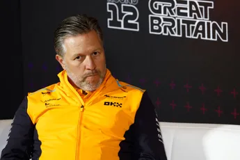 Brown vindt vergelijking met McLaren-icoon te ver gaan: 'Hij behoort tot de drie grootste legendes'
