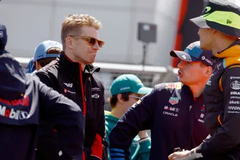 Hülkenberg analyseert aanpak van Verstappen: 'Hij denkt dat hij hier voordeel uit haalt'