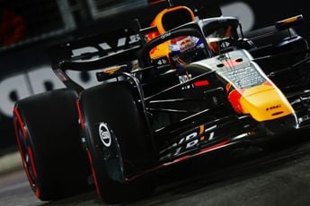 Boordradio's zaterdag GP Singapore | Russell krijgt heldere taak: 'Laat Verstappen er niet langs!'