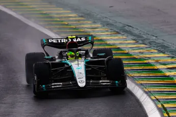 Ecclestone vraagt zich af of Ferrari nog altijd blij is met de keuze voor Hamilton