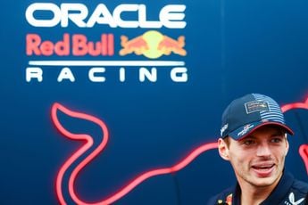 Ondertussen in F1 | Verstappen moet gerechten raden: 'Meestal prop ik alles gewoon in mijn mond'