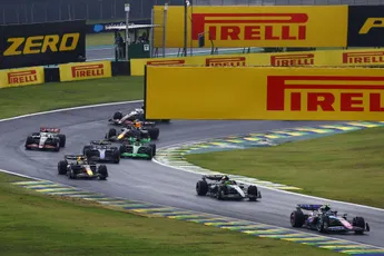 F1-coureur verbaal afgemaakt: 'Zelfde intelligentie als een dood dinosaurus-ei'