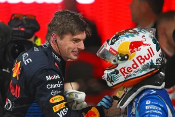 Oud-kampioen noemt ideale teamgenoot voor Verstappen: 'Ik zou niet naast Max willen zitten'