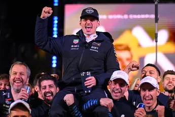 Prost vereerd na vierde titel Verstappen: 'Hij heeft ervoor gezorgd dat ik niet gelogen heb'