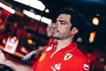 Ondertussen in F1 | Sainz op bezoek bij nieuwe werkgever Williams voor een smooth coffee