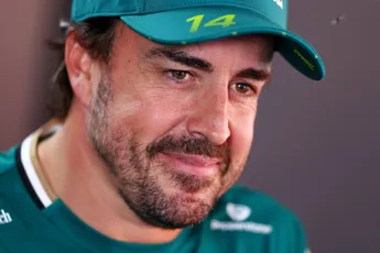 Ondertussen in F1 | Alonso krijgt warm onthaal van thuispubliek