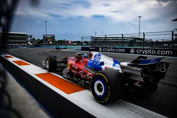 Ondertussen in F1 | Ferrari kleurt blauw in Monza