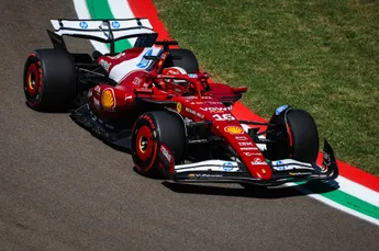 Leclerc vertrekt niet met een lekker gevoel uit Imola: 'Ik wist dat ik risico's moest nemen'