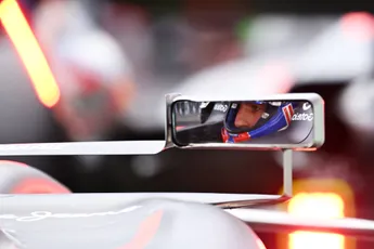 Verstappen en Red Bull kiezen voor zeer opvallende aanpak in strategisch schaakspel