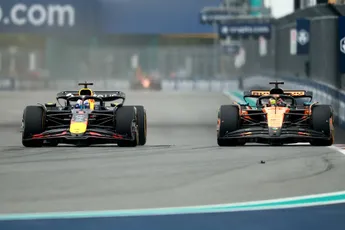 Voormalig teambaas lyrisch over Verstappen: 'Dat deed hij uitstekend'