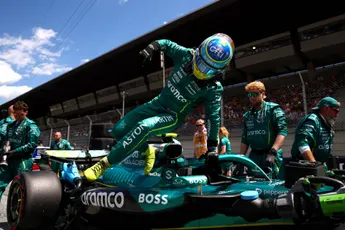 Alonso heeft totaal niet zelfde drang als Verstappen: 'Interesse ging altijd naar Le Mans'