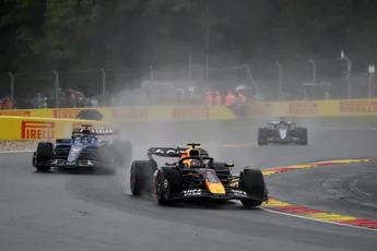 Brundle begrijpt teleurstelling Verstappen en roept op tot onderzoek naar handelswijze van de FIA