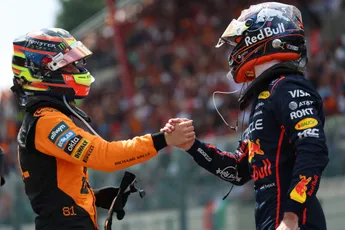 Piastri krabt achter zijn oren na vraag over 'het bestuderen van Verstappens achtervleugel'
