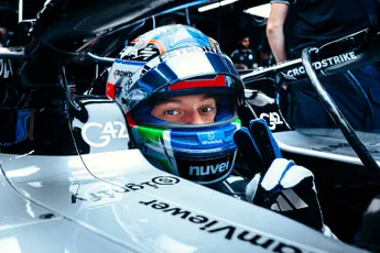 Villeneuve na Formule 4-actie Antonelli: 'Misschien is het te veel'