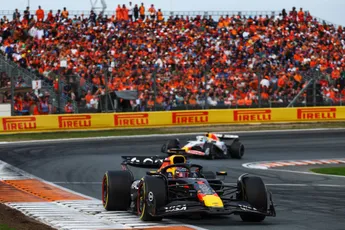 Lammers vermoedt dat Verstappen en Norris borrel nemen: 'Om het te vergeten en om het te vieren'