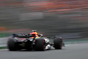 Oud-teambaas genoot van Verstappen in 'levendige' race: 'Een masterclass'