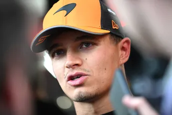 Norris niet verrast door Verstappen en Red Bull: 'Max is een van de beste coureurs aller tijden'