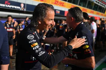 Red Bull-teambaas in de zevende hemel vanwege Verstappen: 'Max leek wel onaantastbaar!'