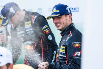 Autosportfans lyrisch over Verstappen: 'Komt eens in verschillende generaties voor'