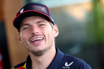 Verstappen kijkt met heel veel vertrouwen uit naar de race: 'Positief verrast'