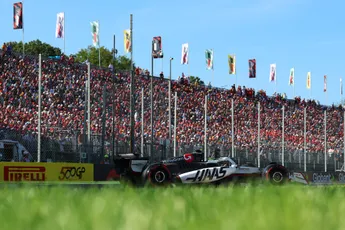 Albers na Monza opnieuw 'over de zeik': 'Verstappen had in Zandvoort eerder een safetycar kunnen hebben'