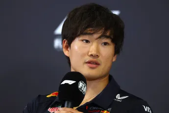 Ondertussen in F1 | Tsunoda herkent eigen 'dunne' benen niet: 'IK?!'