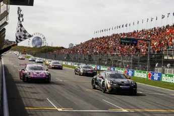 Porsche Supercup Zandvoort | Schuring op eigen bodem voortijdig bekroond tot rookie-kampioen