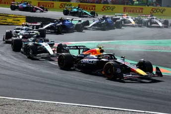 Red Bull-simulatorcoureur spuwt zijn gal richting McLaren: 'Je weet wat ik achter de schermen zei'