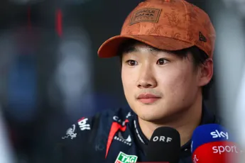Tsunoda opnieuw in de weg gezeten: 'Hij doet dingen altijd expres. Het is gewoon sh*t'