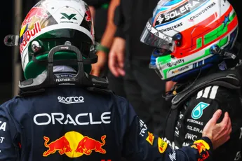 Doornbos snapt behandeling van Verstappen wel: 'Ze zijn Max liever kwijt dan rijk'