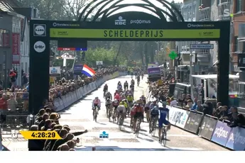 Jakobsen volgt zichzelf op na veel waaiers in spectaculaire Scheldeprijs