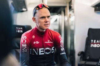 Froome baalt, maar mikt op Indurain: 'Weet nog hoe uitgeput mijn lichaam was'