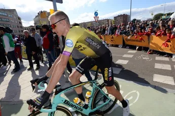 Gesink ziet sterk Jumbo-Visma falen in Japan Cup door tactische missers