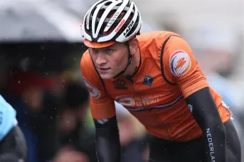Van der Poel niet geheimzinnig over wattages: 'Is toch koers die telt'