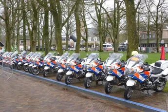 Drentse koersen voor vrouwen gaan wél door, maar organisatie waarschuwt: 'Dit gaan we zo niet nog een keer doen'