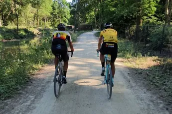Terwijl Van Aert helemaal terug lijkt, kent trainingsmaat Soete juist een minder seizoen: 'Soort oneindige spiraal'