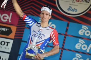 Démare verslaat Ewan op de meet in massasprint rit twee Wallonië