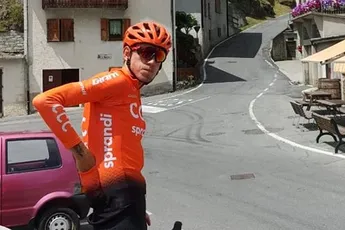 Blessure-overzicht etappe 11 | Izagirre breekt sleutelbeen, Zakarin een rib