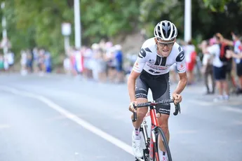 [Update] Benoot heeft een 'extreem raar gevoel', Kopecky wel gewoon van start