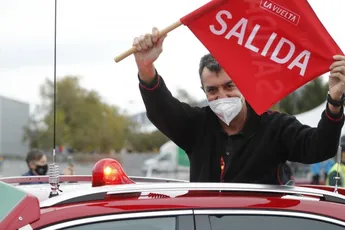 Vuelta-directeur Guillén over nieuwe maatregelen in Spanje: 'We moeten opletten'