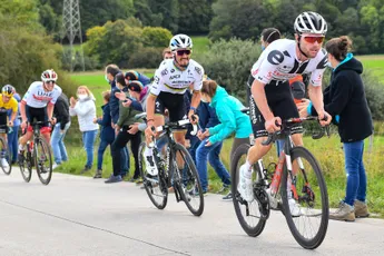 Ploegbaas UAE: 'Cancellara bood me net voor Kerst Hirschi aan, wie heeft dan geen interesse?'