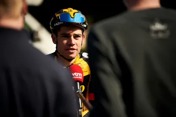 Van Aert laat zich 'verrassen' door Haller: 'Maar wist dat hij en Hermans lastig te verslaan waren'