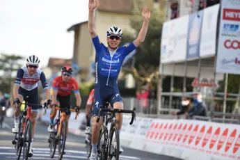 Vansevenant klopt Mollema en Schelling in GP Industria & Artigianato