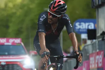 Man in vorm Martínez heeft vrede met mogelijke bijrol in Tour de France: 'Yates wil Tour winnen'